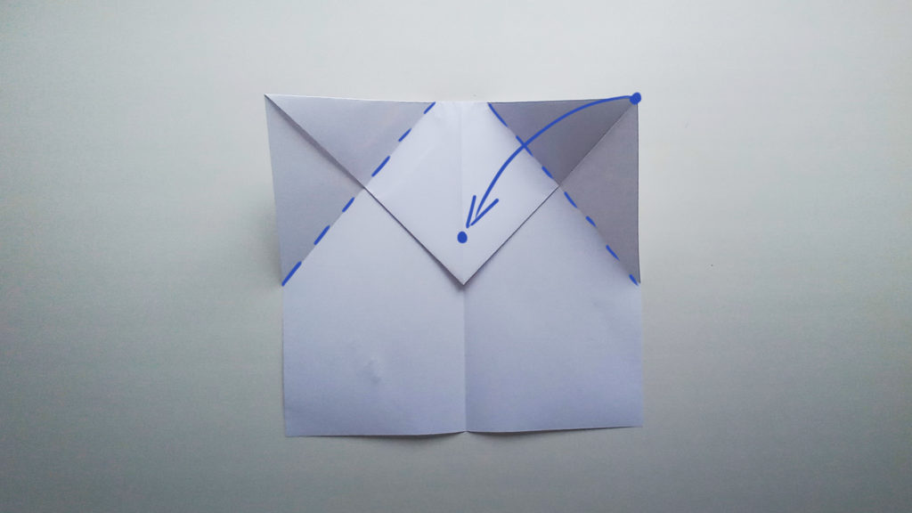 Бумажный самолетик Замок Накамуры - Шаг 6-1 - Загибаем углы без заострённой вершины