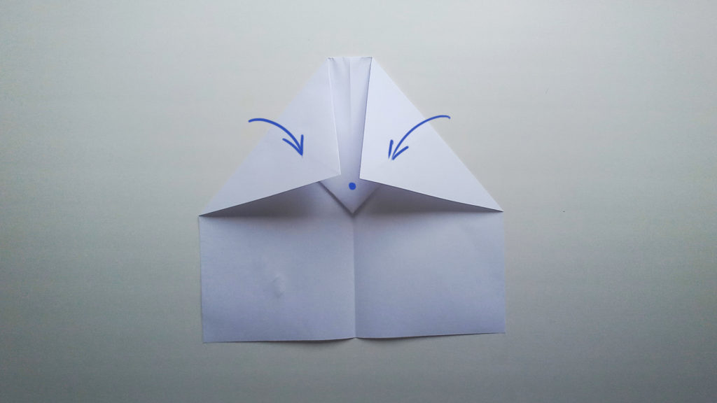 Бумажный самолетик Замок Накамуры - Шаг 6-2 - Загибаем углы без заострённой вершины