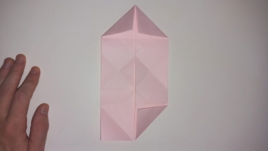 Оригами сердечко - Шаг 9-1 - Обратная внутренняя складка для замка